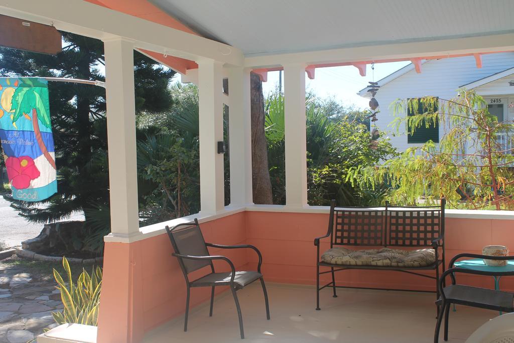 גלווסטון Coronado Palms Coastal Cottage מראה חיצוני תמונה